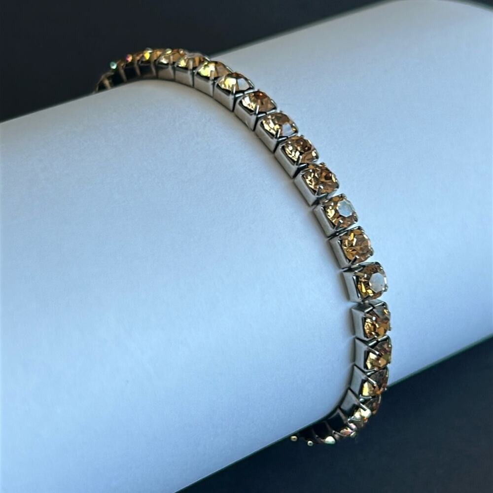 Women’s vintage silver tone orange‎ crystal dainty bracelet one size stretches